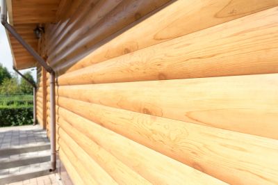 Log Home Staining